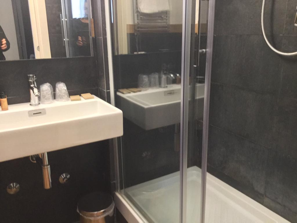 Rhome Terminal Guest House Рим Екстер'єр фото