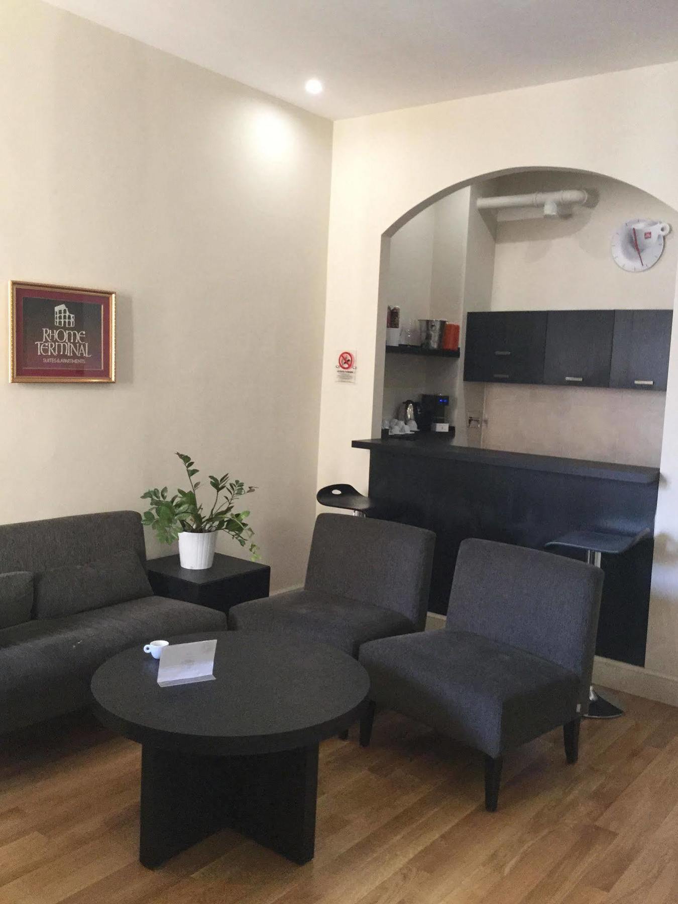 Rhome Terminal Guest House Рим Екстер'єр фото