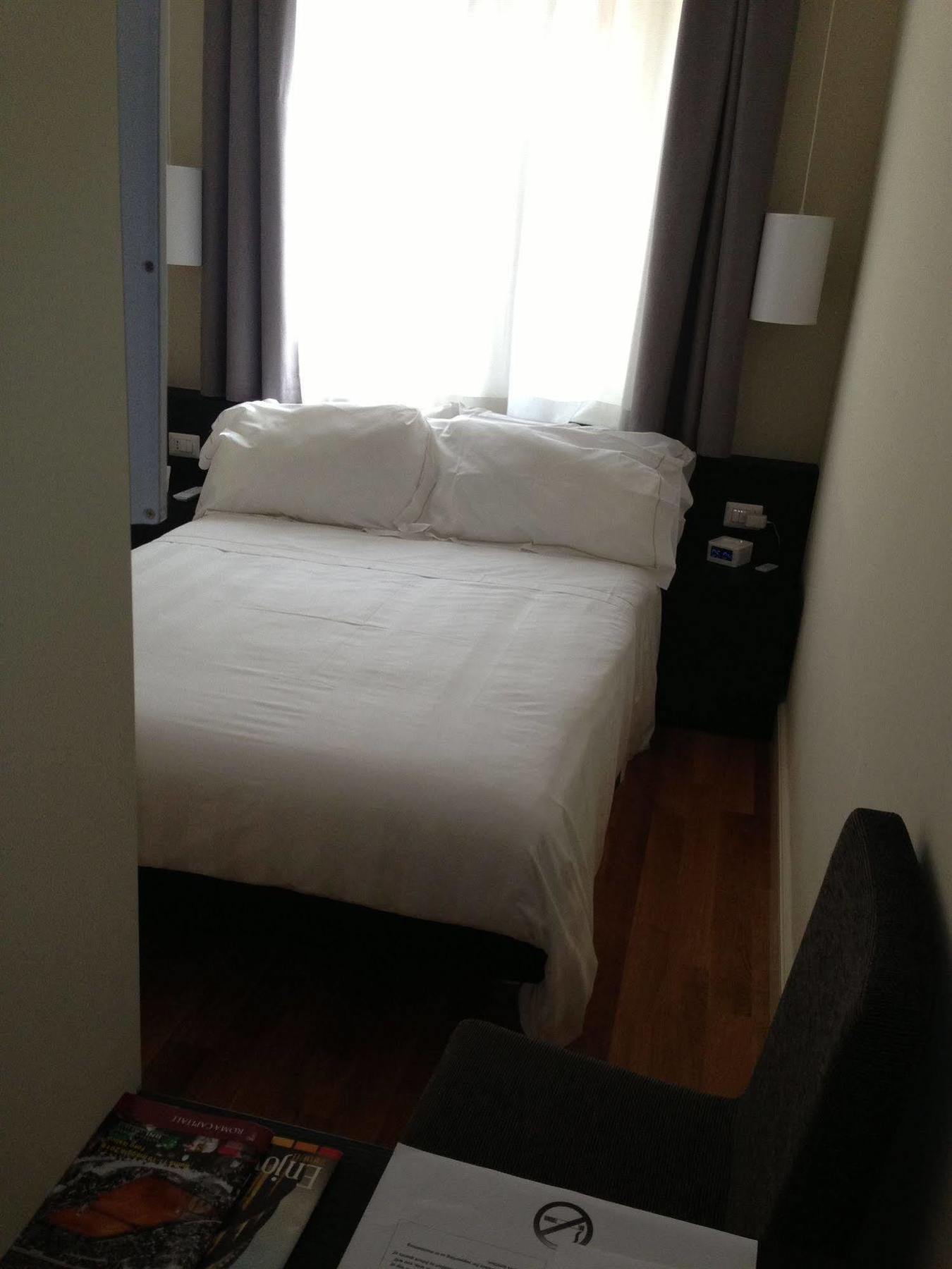 Rhome Terminal Guest House Рим Екстер'єр фото